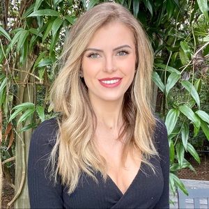 Meet your Posher, Alexandra